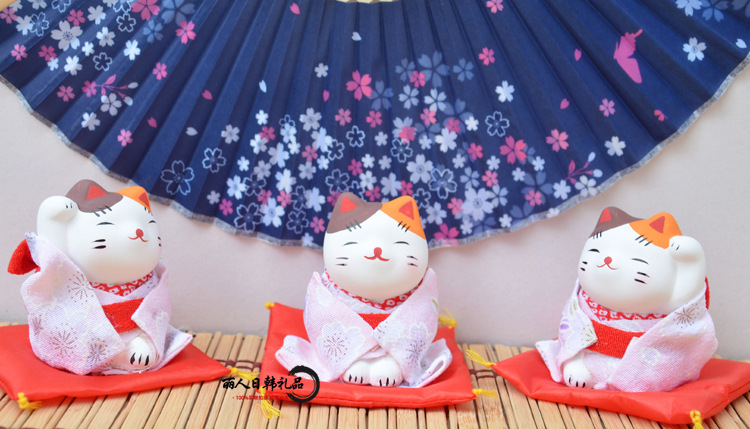 迷你可爱日本和服招财猫摆件汽车摆件小号开业乔迁结婚礼品创意
