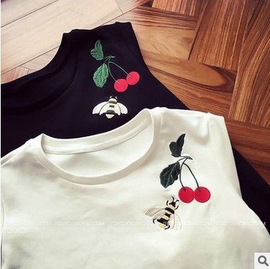 新款夏韩国宽松圆领小蜜蜂樱桃刺绣短袖T恤女